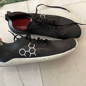 Vivo barefoot geo court knit size 10